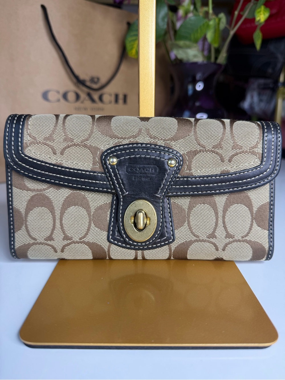 Coach Legacy Signature Turnlock Continental Wallet Y2K Vintage
